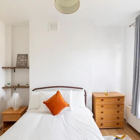Large, Bright And Spacious 3 Bed Flat In Londres Extérieur photo