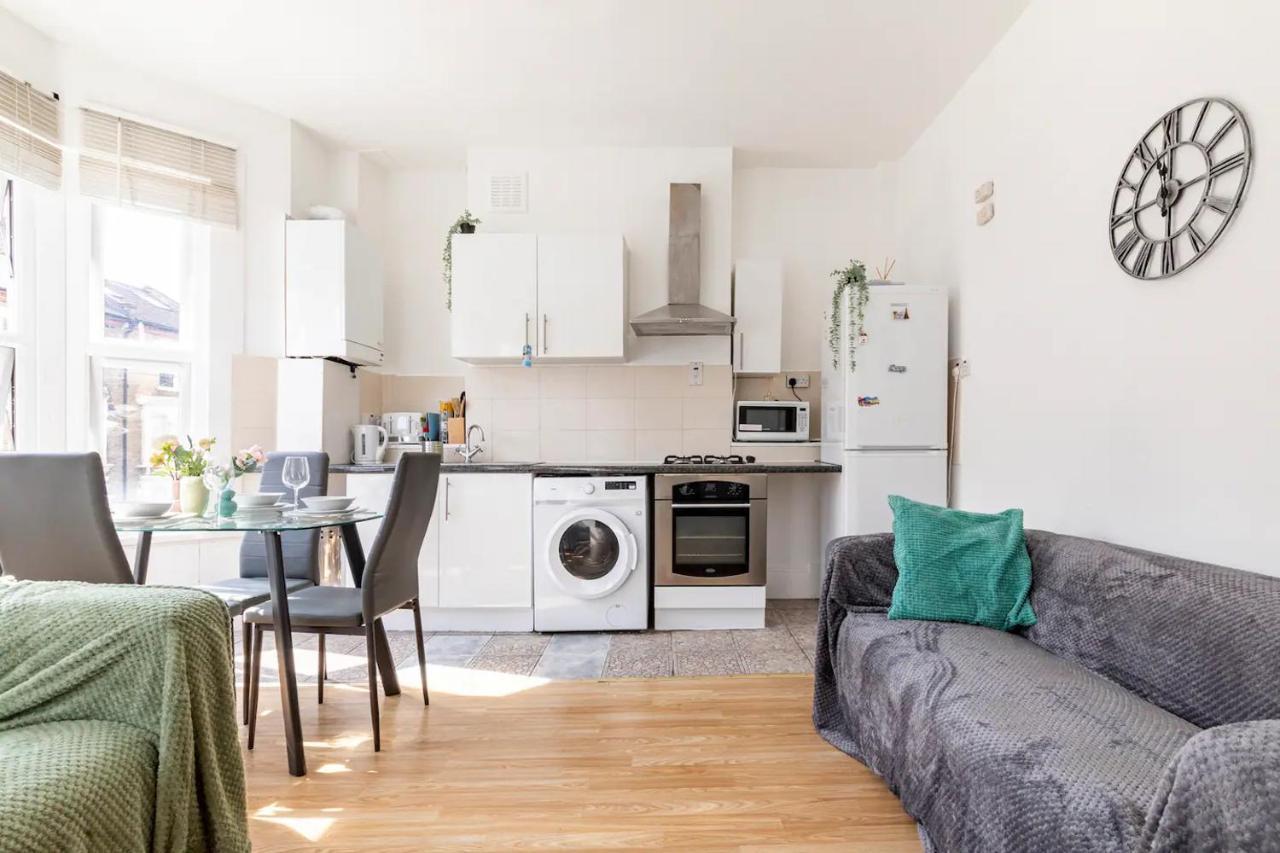 Large, Bright And Spacious 3 Bed Flat In Londres Extérieur photo